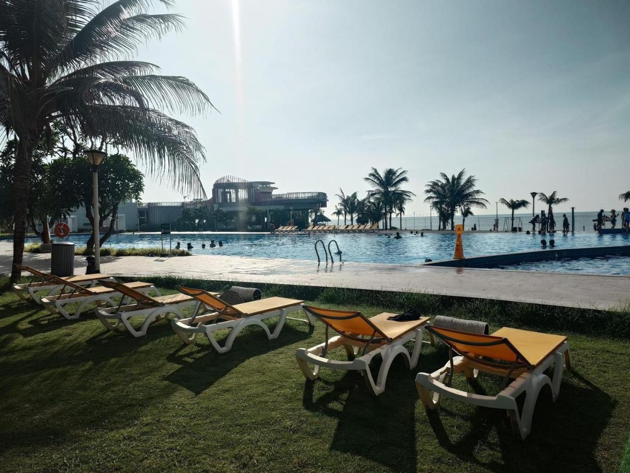 Oceanami Resort & Beach Club Long Hai Exterior foto
